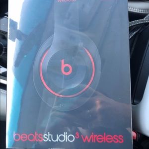 Beats Studio3 Wireless Headphones